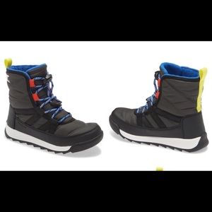 Sorel Whitney ll Waterproof Insulated Boot -kid size 6, Women’s 7.5 M